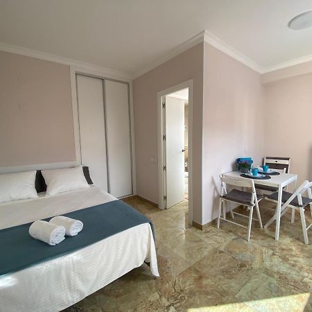 Cozy Studio Centr Торемолинос Екстериор снимка