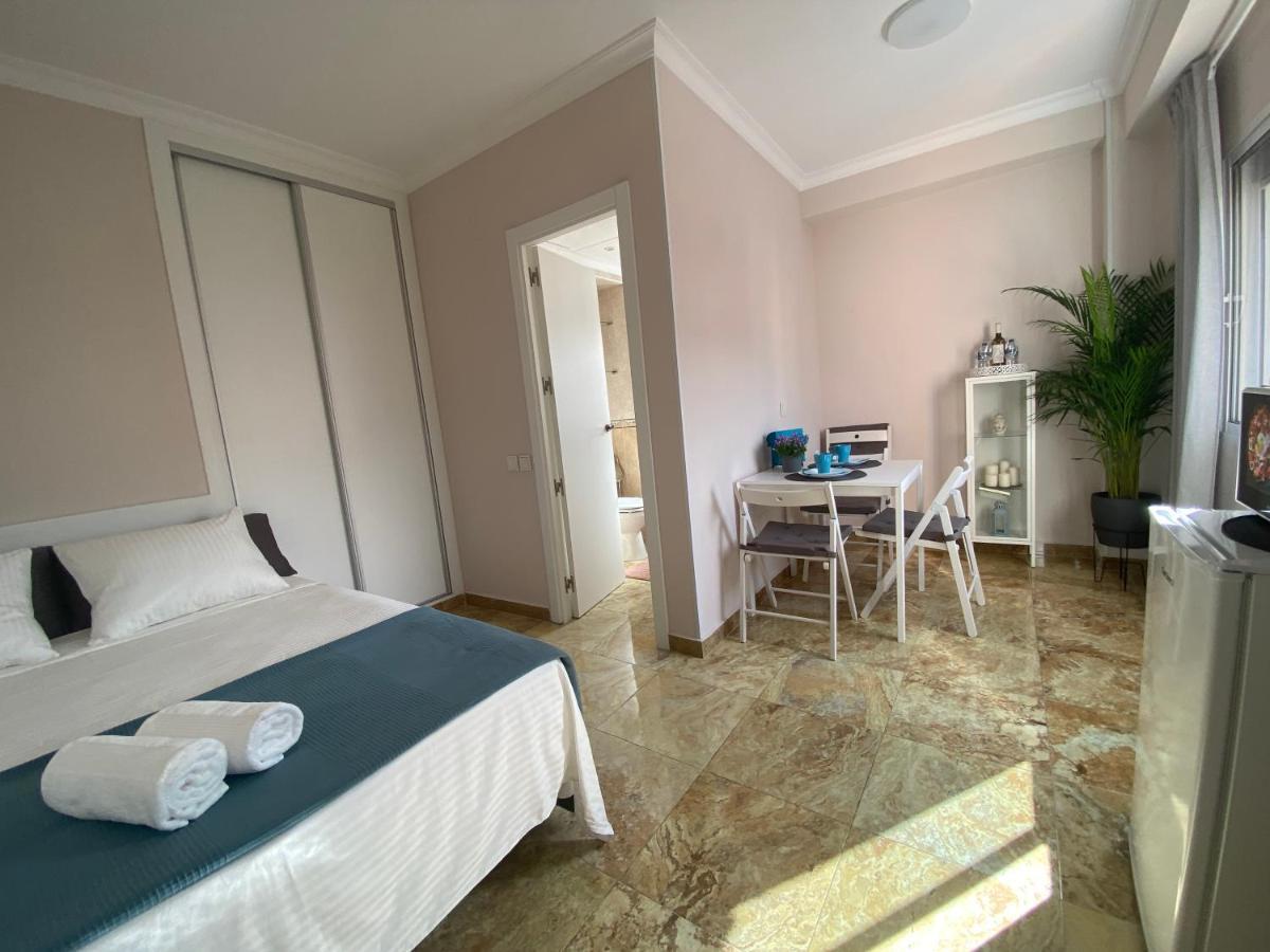 Cozy Studio Centr Торемолинос Екстериор снимка